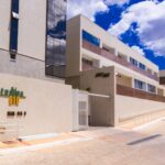 Fachada do Studios 910